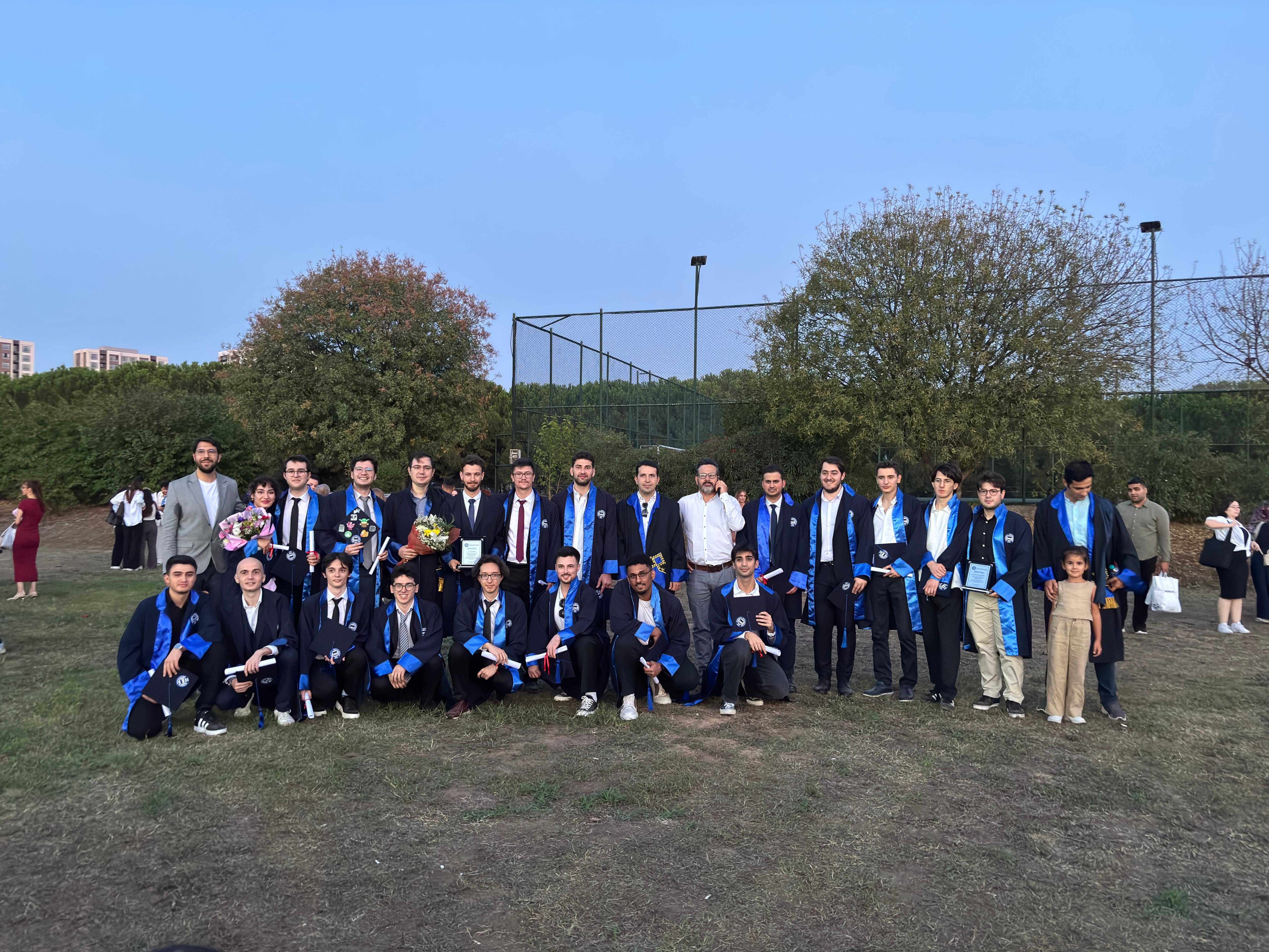 WhatsApp Image 2025-09-12 at 14.17.45.jpeg (2.05 MB)